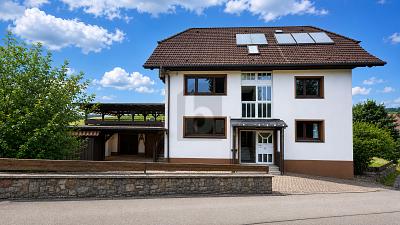 IHRE CHANCE AUF EIN WOHNJUWEL - 389.000,00&nbsp;EUR Kaufpreis, ca.&nbsp; 270,00&nbsp;m&sup2;&nbsp;Wohnfl&auml;che in Stühlingen (PLZ: 79780)