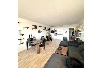 Moderne 2 Zimmer Wohnung mit Küche & Stellplatz in Regen - Ortsteil Kattersdorf