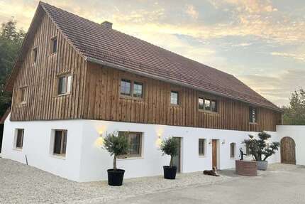Haus zum Kaufen in Frontenhausen 1.030.000,00 € 265 m²