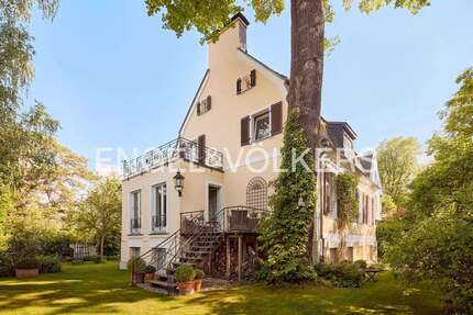 Haus zum Kaufen in Berlin 1.980.000,00 € 343 m²