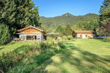 Haus zum Kaufen in Schliersee 3.800.000,00 € 189 m²