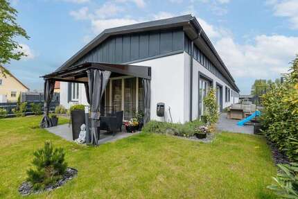 Haus zum Kaufen in Nadrensee 550.000,00 € 150 m²