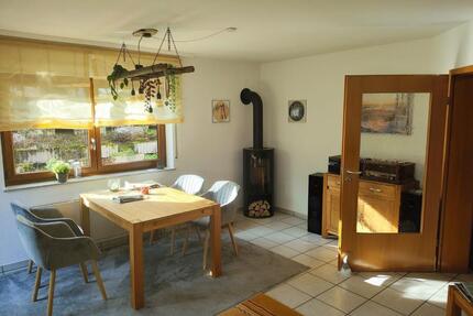 Mietwohnung 2-ZKB 87 m² mit Terrasse, Holzofen & EBK in Gaggenau