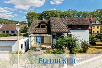 Haus zum Kaufen in Neumarkt in der Oberpfalz 495.000,00 € 243.52 m²