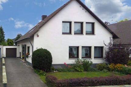 Großzügiges Einfamilienhaus in ruhiger, grüner Wohnlage in Köln-Wahn