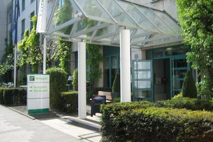 Hotel Apartement im ehem. Holiday Inn, Düsseldorf Hafen 4 Sterne