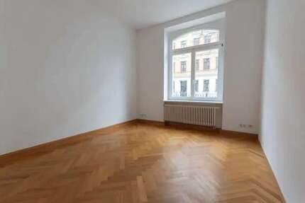 Wohnung zum Mieten in Leipzig 1.050,00 € 92 m²