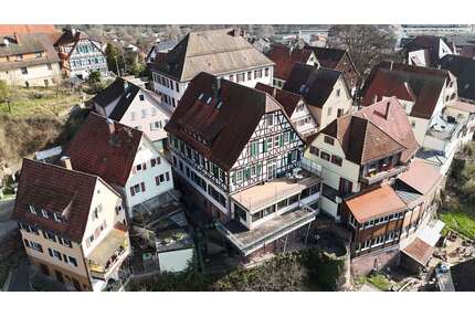 Haus zum Kaufen in Bad Liebenzell 650.000,00 € 695 m²