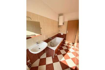 Wohnung zum Mieten in Rostock 350,00 € 27 m²