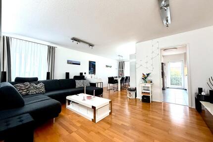 Provisionsfrei: Attraktive 3-Zimmer-Wohnung in KA-Neureut ab 1.8. - Karlsruhe