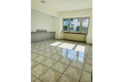 Großzügige 2-Zimmer-Wohnung in Altenkessel – Flexibler Grundriss - Saarbrücken West