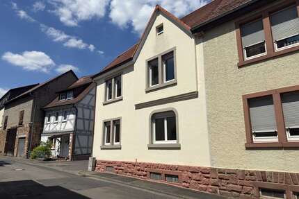 Haus zum Kaufen in Obernburg am Main 179.000,00 € 138 m²
