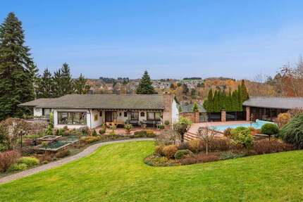 Haus zum Kaufen in Thaleischweiler-Fröschen 1.350.000,00 € 283 m²