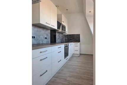 Gelegenheit für Anspruchsvolle - 3 ZKB Penthousewohung - Lage