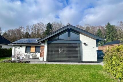 Hochwertiger Bungalow am Waldrand - Kellinghusen