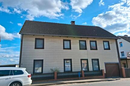 Einfamilienhaus mit Potenzial - 85.000,00&nbsp;EUR Kaufpreis, ca.&nbsp; 160,00&nbsp;m&sup2; in Remlingen-Semmenstedt (PLZ: 38327)