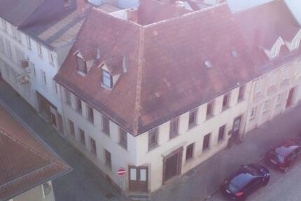 CHARMANTES STADTHAUS IN EISENBERG THÜRINGEN, (OHNE MARKLER)