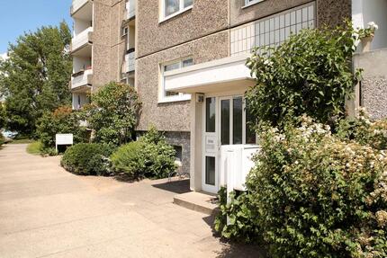 Supermarkt, Bushaltestelle und Klinikum vor der Tür! - Neubrandenburg Carlshöhe