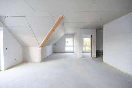 Wohnung zum Mieten in Augsburg 1.350,00 € 93 m²