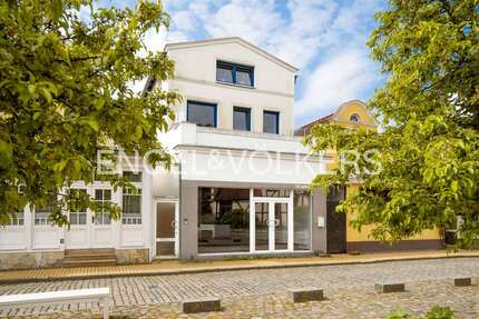 Haus zum Kaufen in Rostock 1.744.000,00 € 356 m²