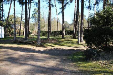 PHANTASTISCHES BAUGRUNDSTÜCK FÜR EIN EINFAMILIENHAUS IN KAKENSTORF