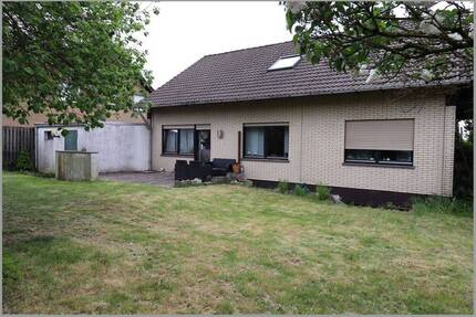 Einfamilienhaus mit Einliegerwohnung in ruhiger Lage - Dissen