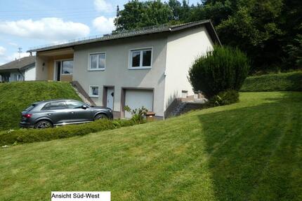 EFH - Bungalowstil - freistehend, modernisiert und top gepflegt - Overath