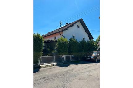 Großes Haus zu verkaufen - 770.000,00&nbsp;EUR Kaufpreis, ca.&nbsp; 240,00&nbsp;m&sup2; in Peiting (PLZ: 86971)