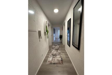 Frisch renovierte 5 Zimmer WG ab JULI - Friedrichshafen Allmannsweiler