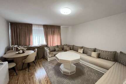 Wohnung zum Kaufen in Düsseldorf 245.000,00 € 73.39 m²