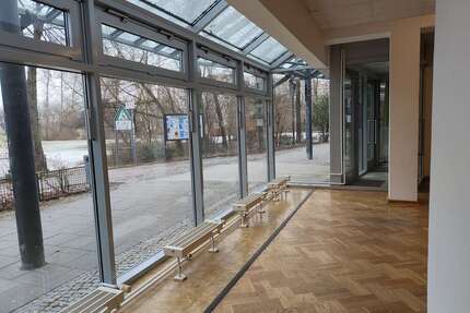 Einzelhandel in Berlin 1.558,20 € 129.85 m²