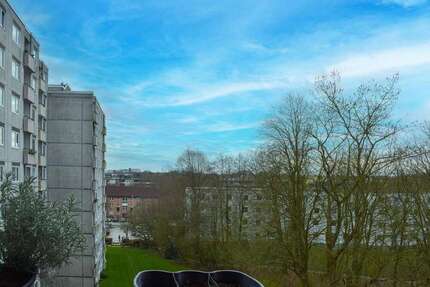 Wohnung zum Kaufen in Kiel 156.000,00 € 79 m²