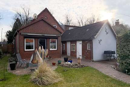 Haus zum Kaufen in Uetersen 389.000,00 € 142.22 m²
