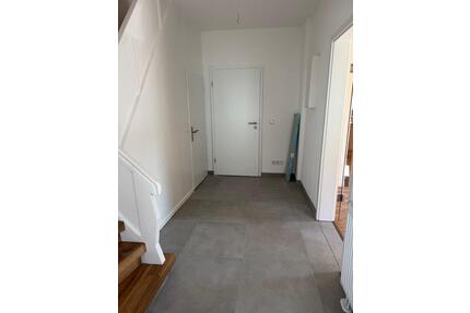 Modernes Haus zur Miete – viel Platz für Familie - Dillenburg Frohnhausen