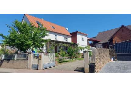 Haus zum Kaufen in Neuberg-Ravolzhausen 599.000,00 € 258.5 m²