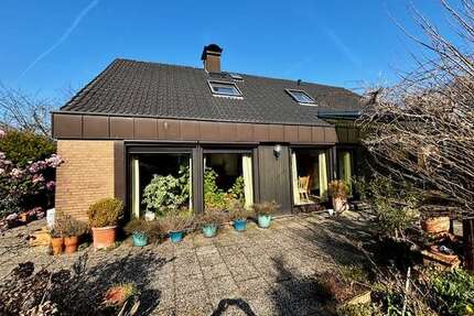 Haus zum Kaufen in Monheim am Rhein 498.000,00 € 201 m²