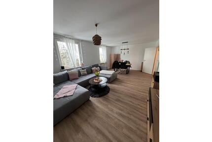 2 Raum-Wohnung Zentral in ruhiger Lage mit Küche Garage & Garten - Stendal