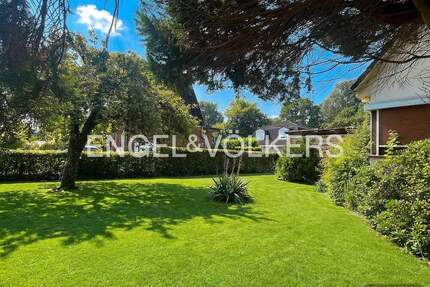 Familienfreundliche Lage mit hervorragender Anbindung: Baugrundstück mit Südwest-Ausrichtung - Hamburg Sasel