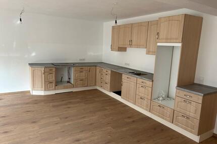 Schöne 4-Zimmerwohnung für ruhiges Paar - Kirchheim In Schwaben