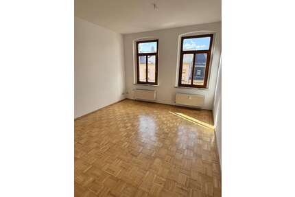 Wohnung zum Mieten in Meerane 270,00 € 45 m²