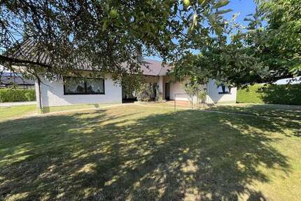 Haus zum Kaufen in Eichendorf 549.500,00 € 186 m²