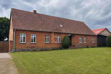 Haus zum Kaufen in WittstockDosse Herzsprung 260.000,00 € 150 m² - Wittstock/Dosse Herzsprung