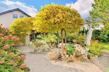 Schwendi-Hörenhausen nahe Weihungszell: Naturnah & gut angebunden - schönes Einfamilienhaus mit herrlichem Garten - ruhige gepflegte Wohnlage