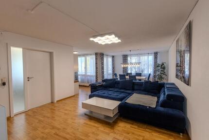 4-Zimmer Wohnung mit Balkon und Aufzug in Plochingen