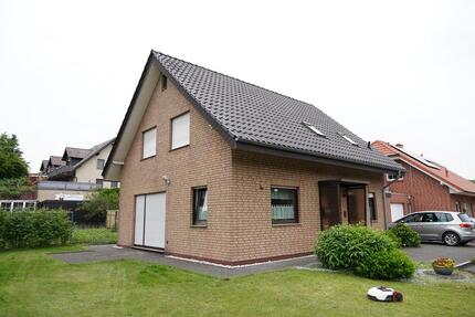 Freistehendes Haus mit 713 m² Grundstück - Borgholzhausen
