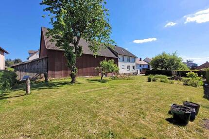 VIEL PLATZ!!! Einfamilienhaus mit Scheunenanbau in Alsfeld-Lingelbach