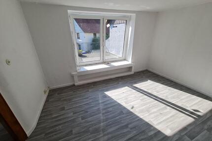 Aerzen Zentrum WG Zimmer mit Küche Unmöbliert WLAN Jobcenter mgl