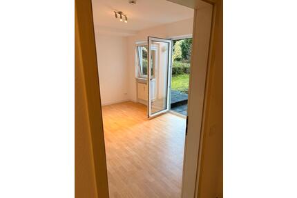 Mietwohnung 2ZKB+Parkpl.+kl.Terrasse - Trier Nord