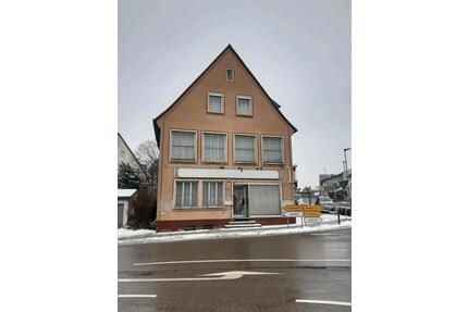 Wohn und Geschäftshaus - 250.000,00&nbsp;EUR Kaufpreis, ca.&nbsp; 80,00&nbsp;m&sup2; in Blaufelden (PLZ: 74572)