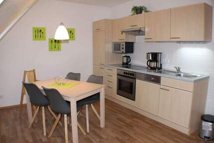 Ferienwohnung unter Reet - 3 Zimmer mit Balkon - Erholung pur! - Butjadingen Burhave